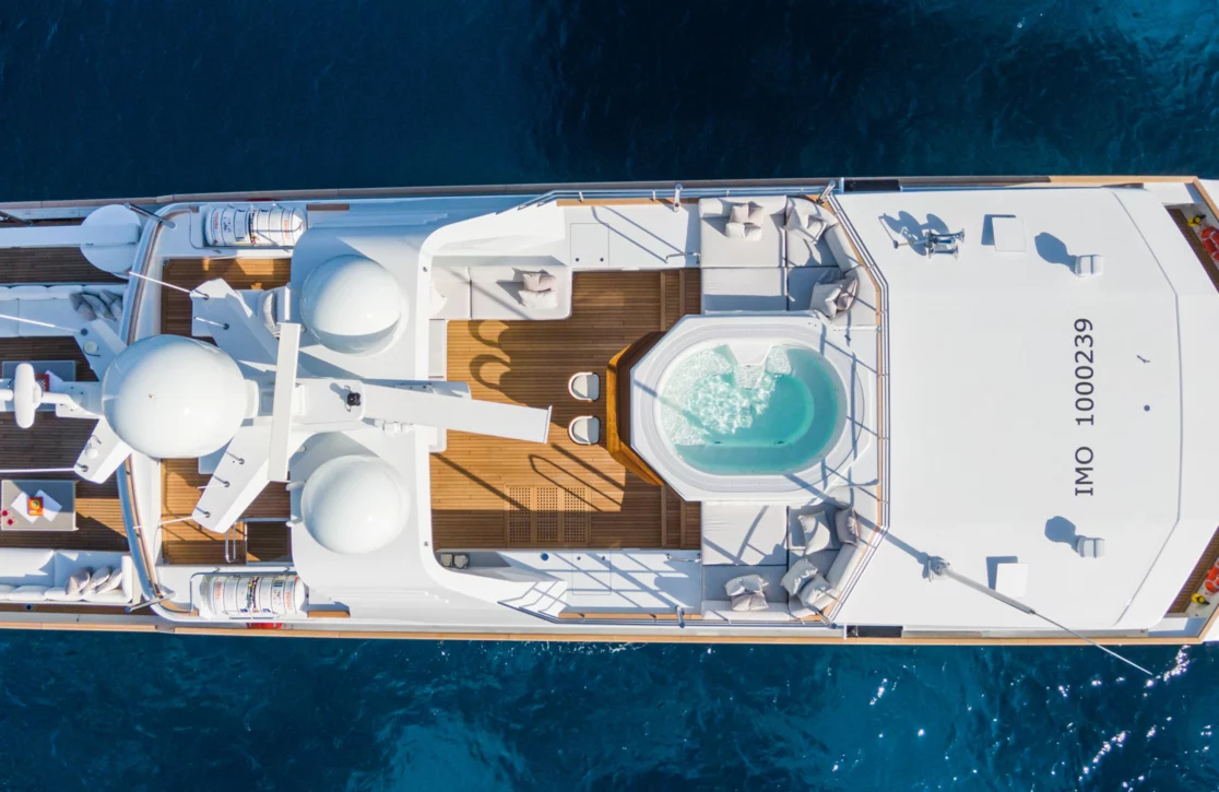 An image of Emerald yacht