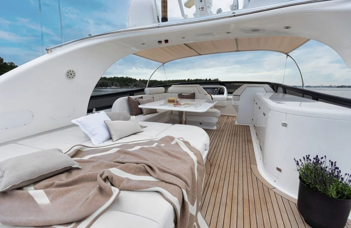 An image of Xumi yacht