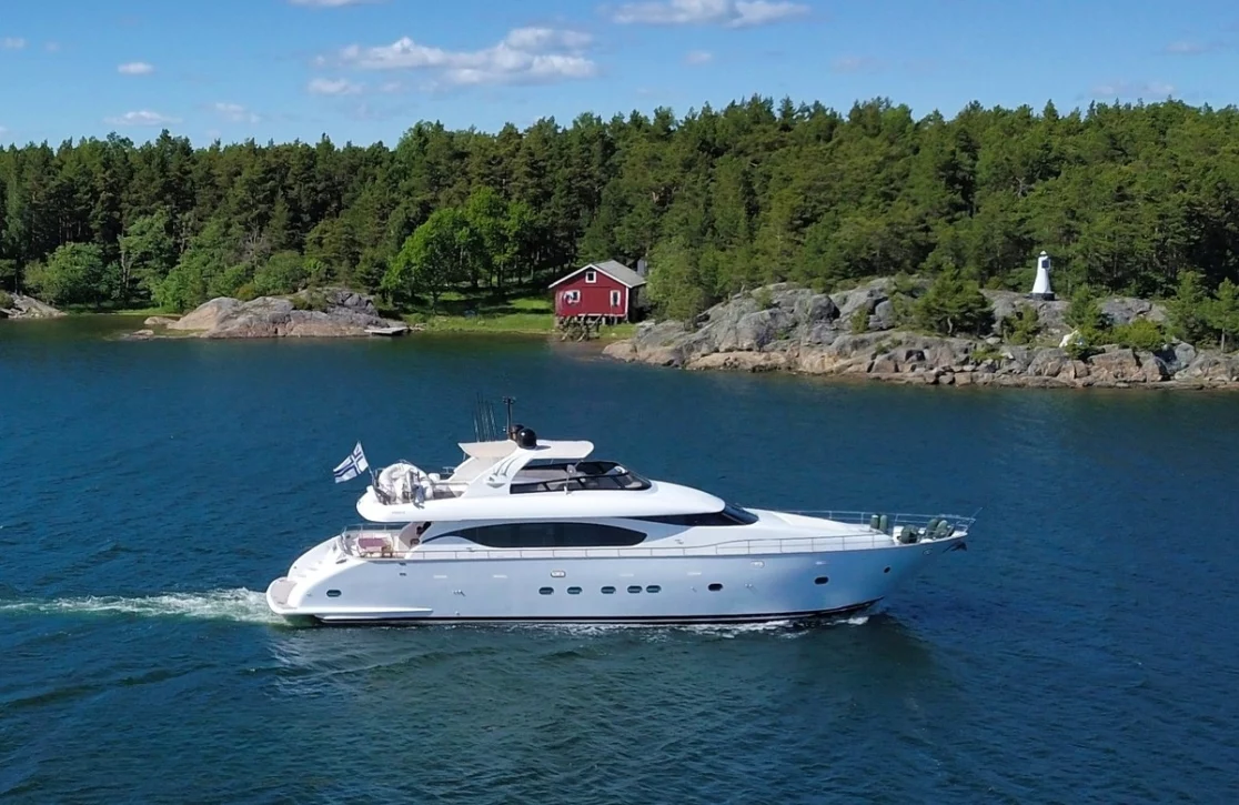 An image of Xumi yacht
