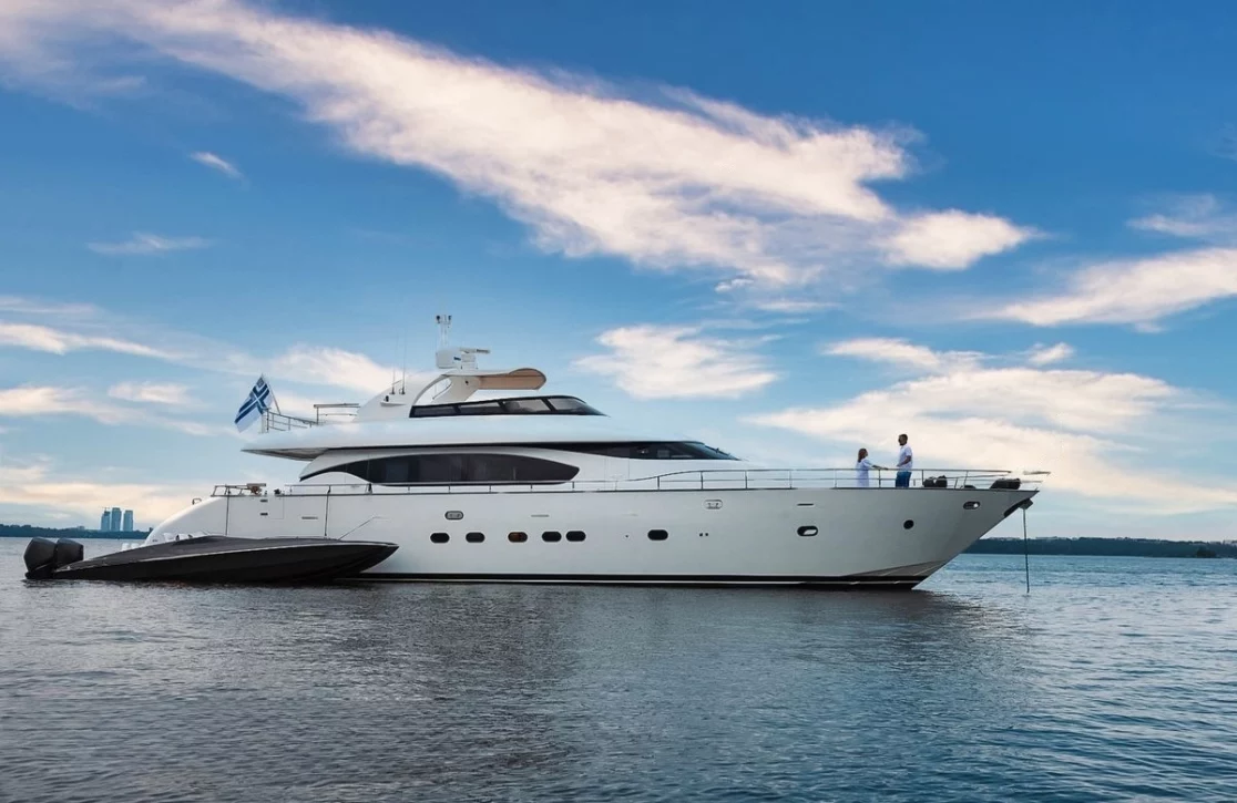An image of Xumi yacht