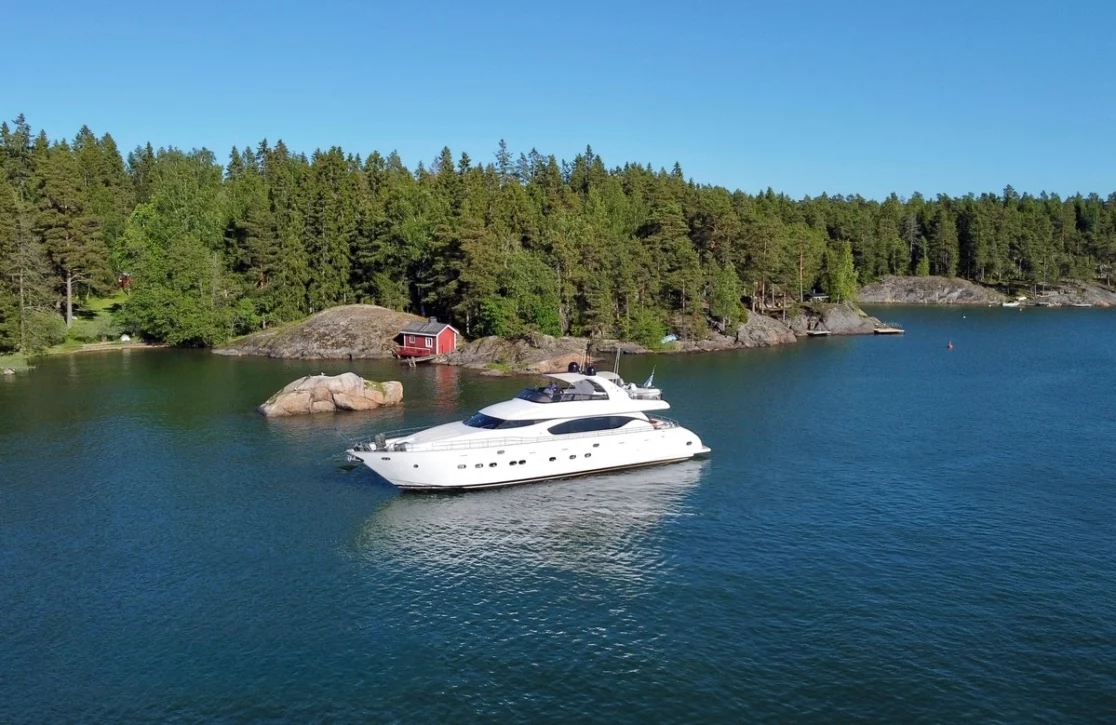 An image of Xumi yacht
