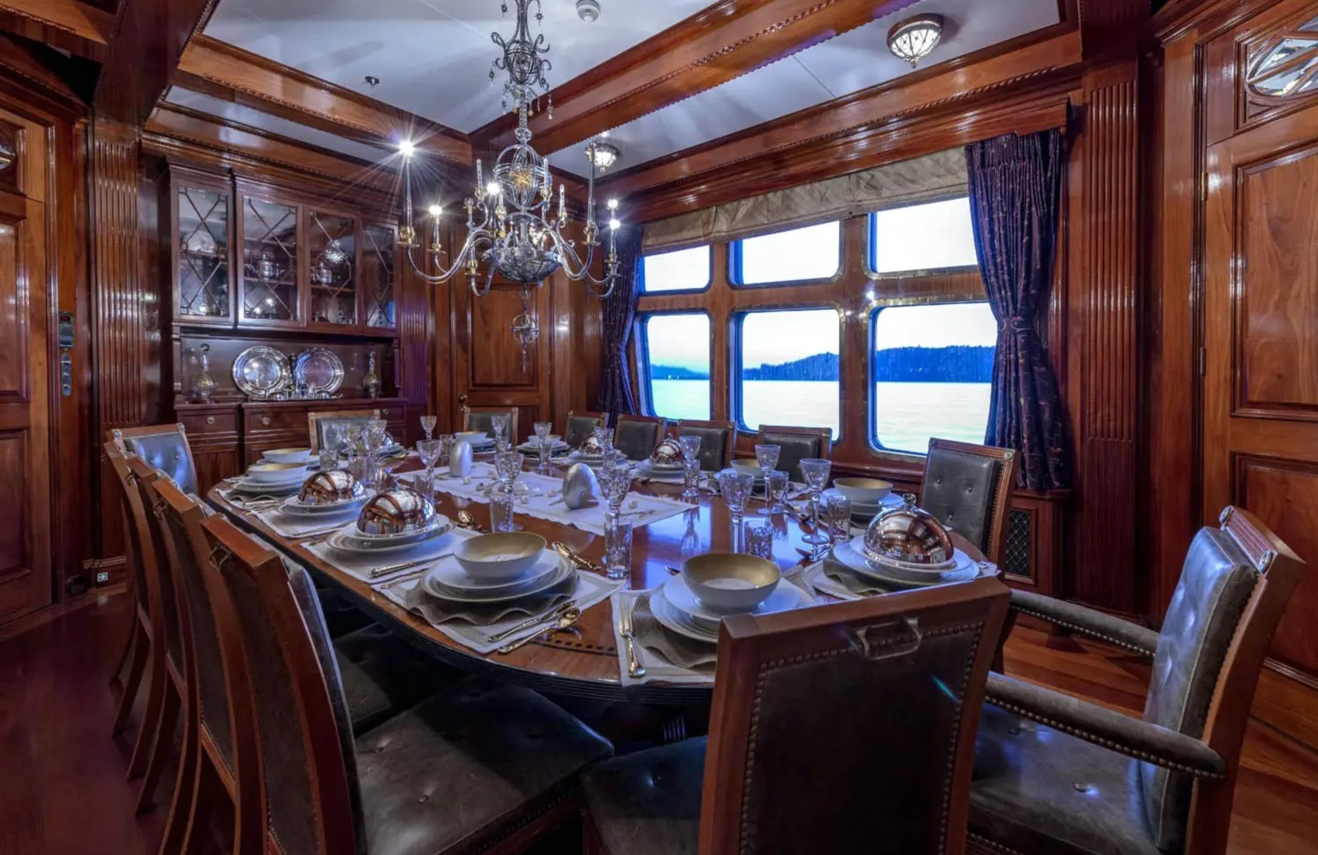 A preview of interior Dining