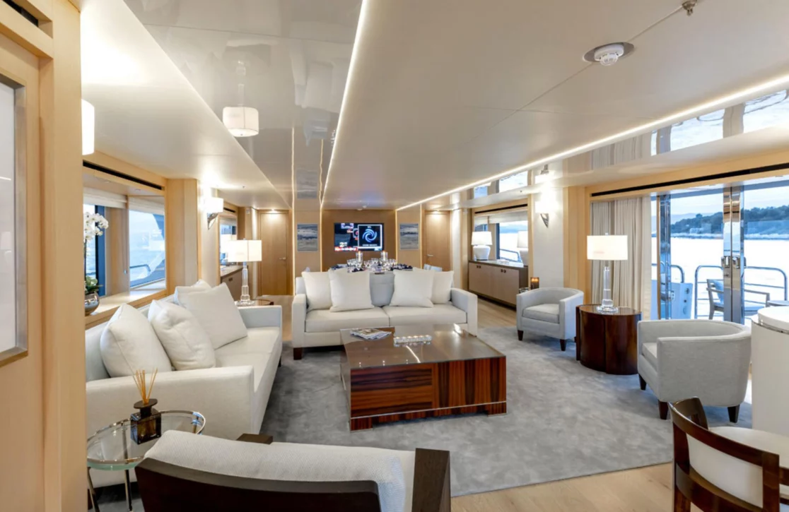 An image of Arados yacht