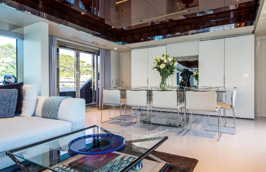 An image of Figurati yacht