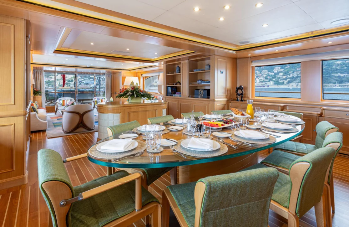 An image of Hana yacht