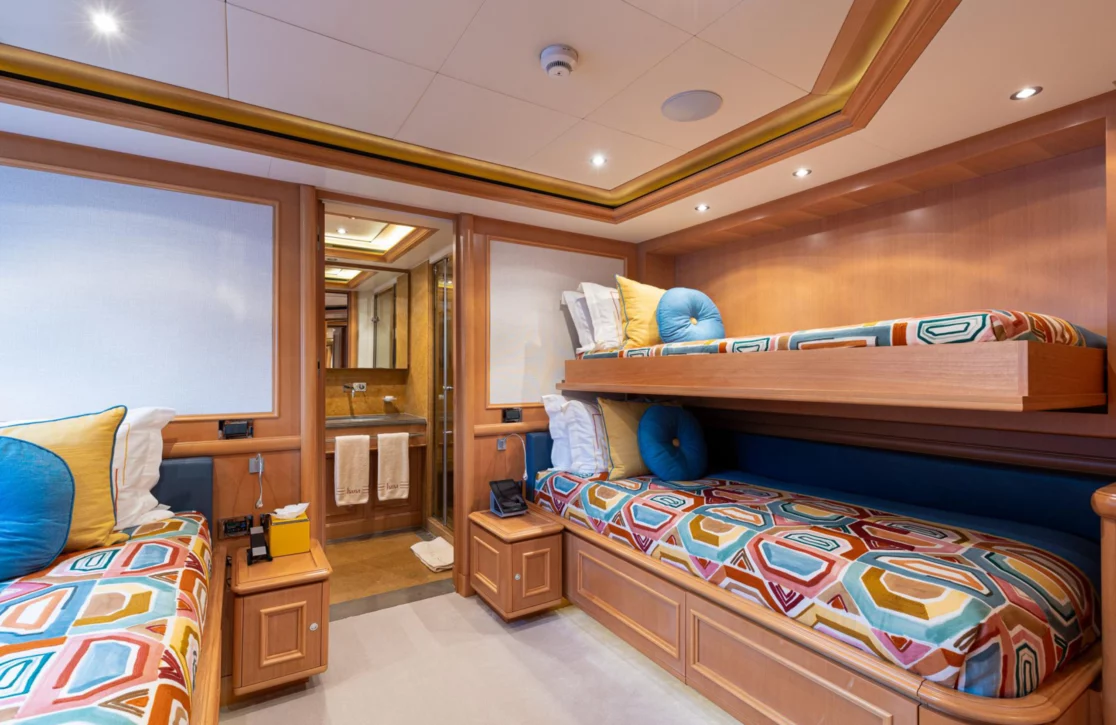 An image of Hana yacht