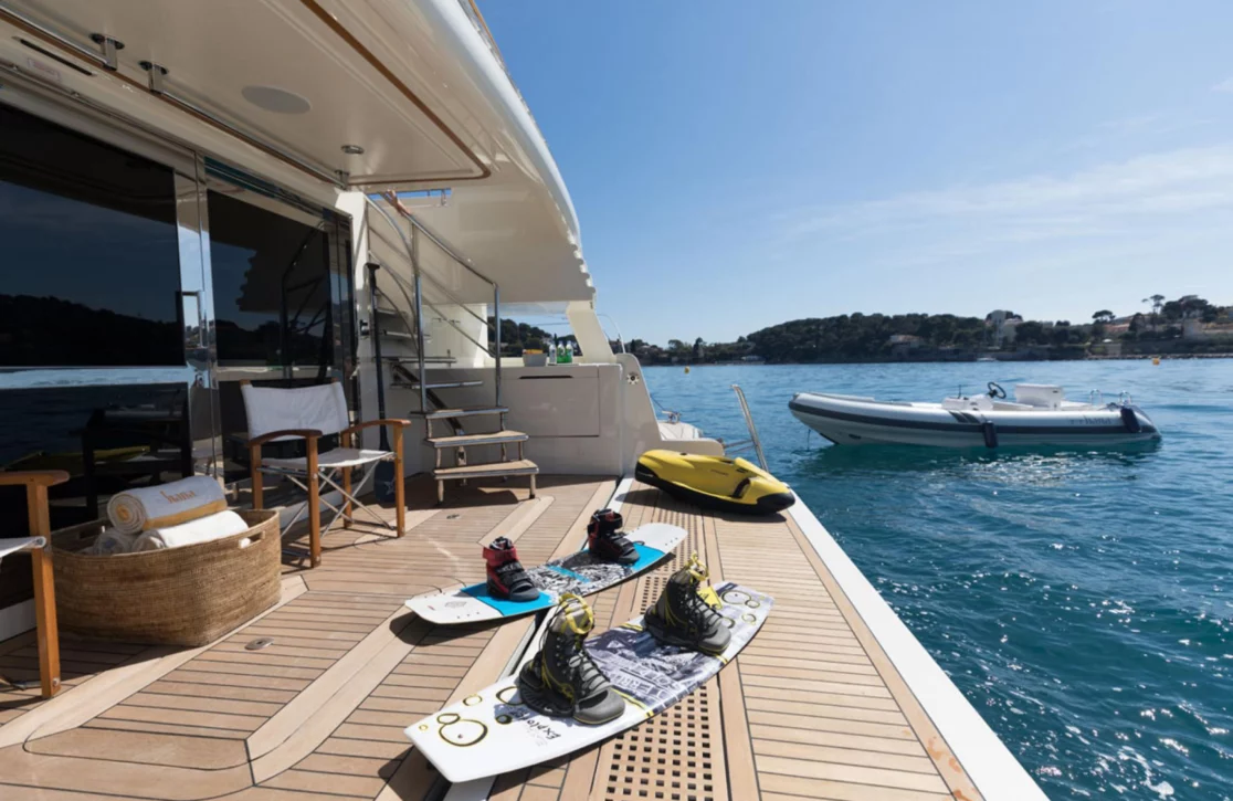 An image of Hana yacht