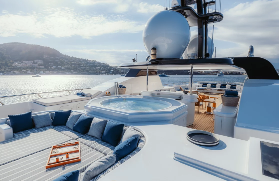 An image of Adventure yacht