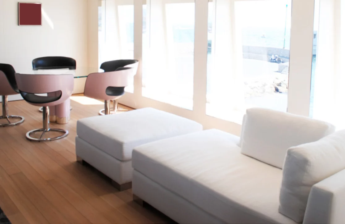An image of Air yacht