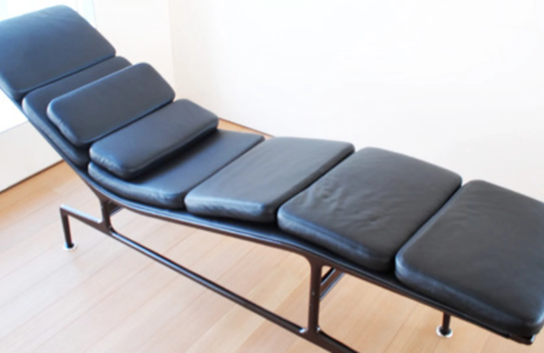 A preview of interior Spa massage room