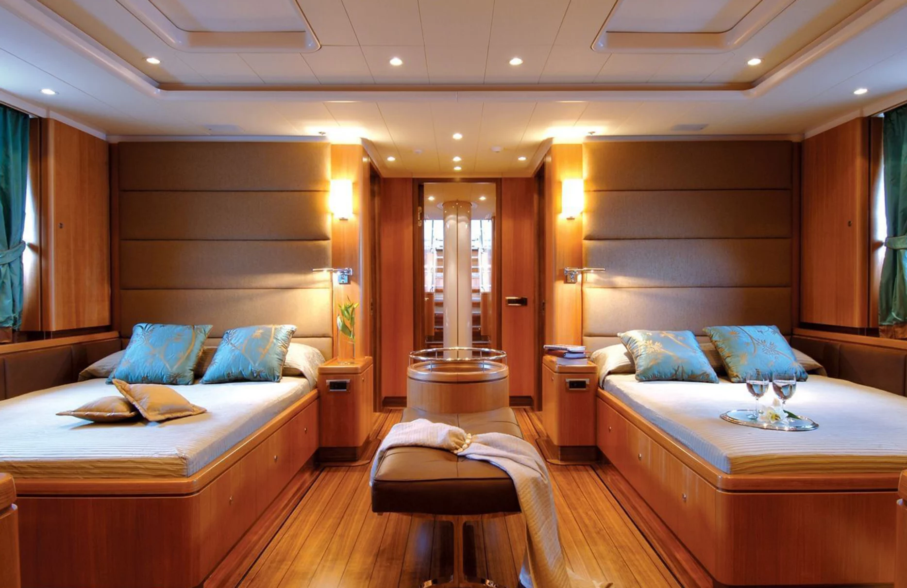A preview of interior Bedroom cabin