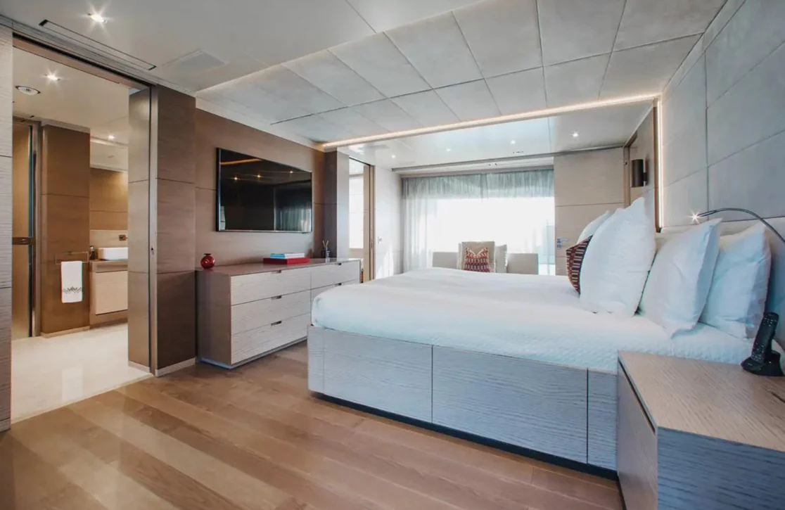 An image of Cofina yacht