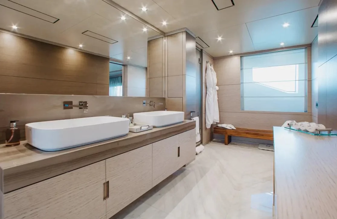 An image of Cofina yacht