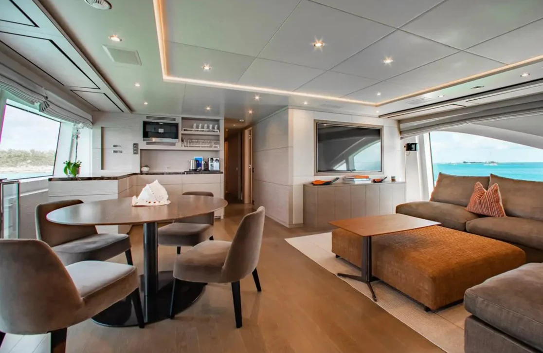 An image of Cofina yacht