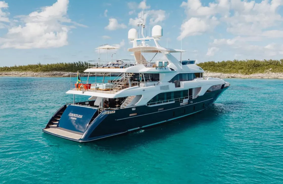 An image of Cofina yacht