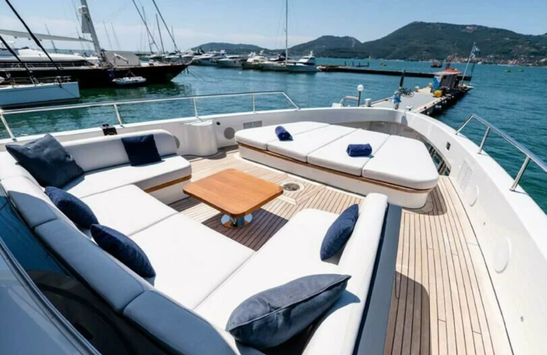 An image of Kings Lair yacht