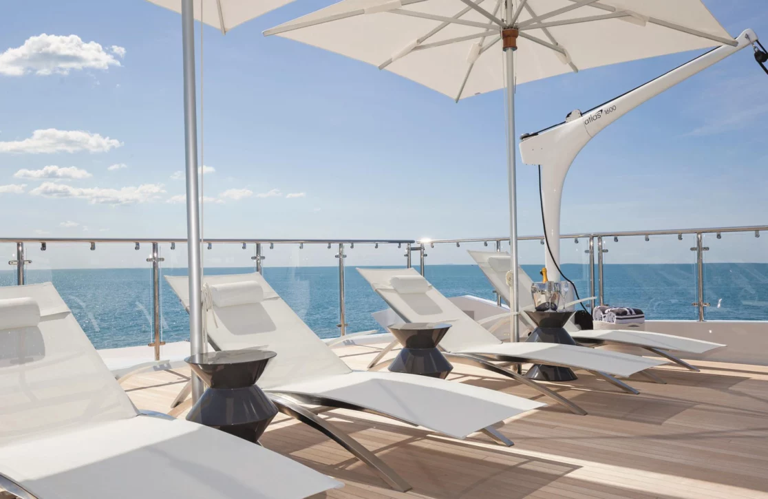 An image of H yacht