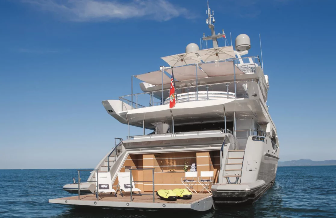An image of H yacht