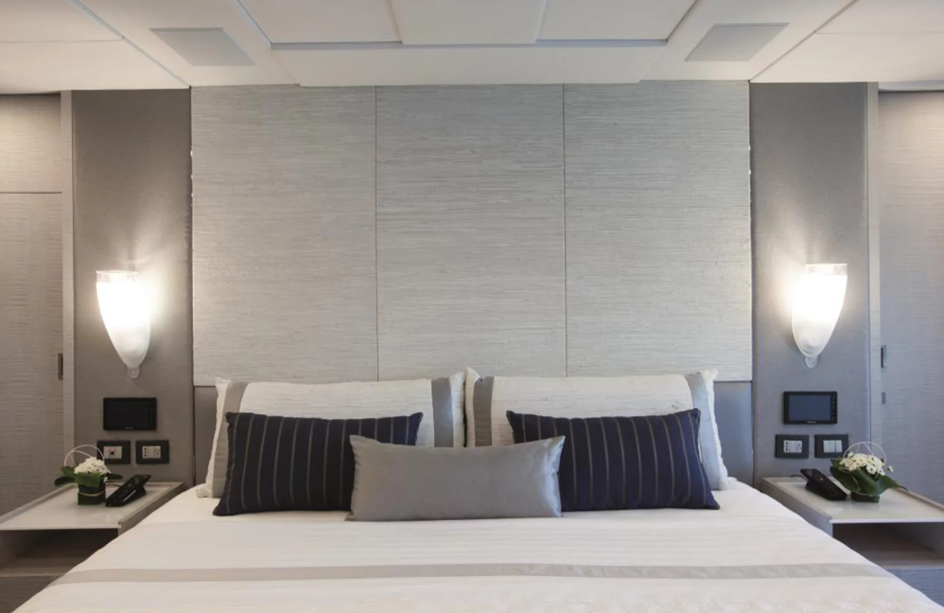 A preview of interior Bedroom cabin