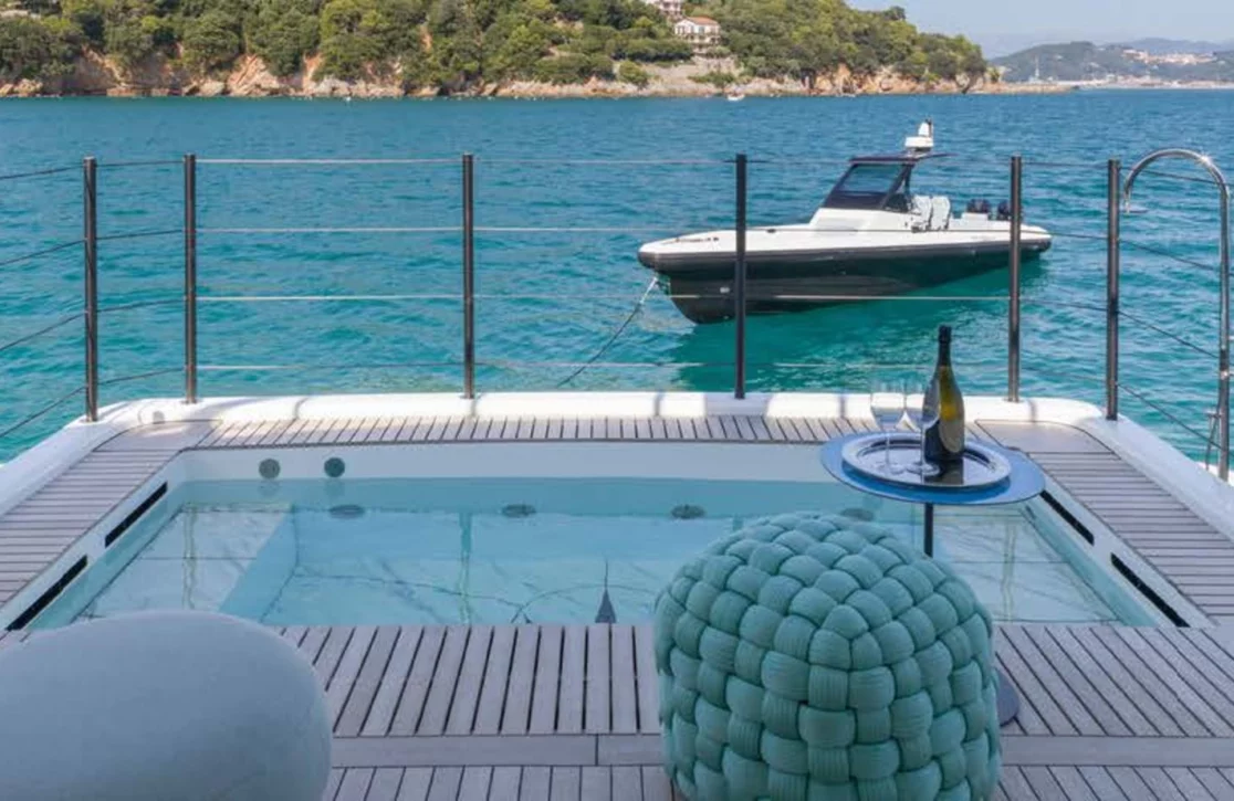 An image of Lee yacht