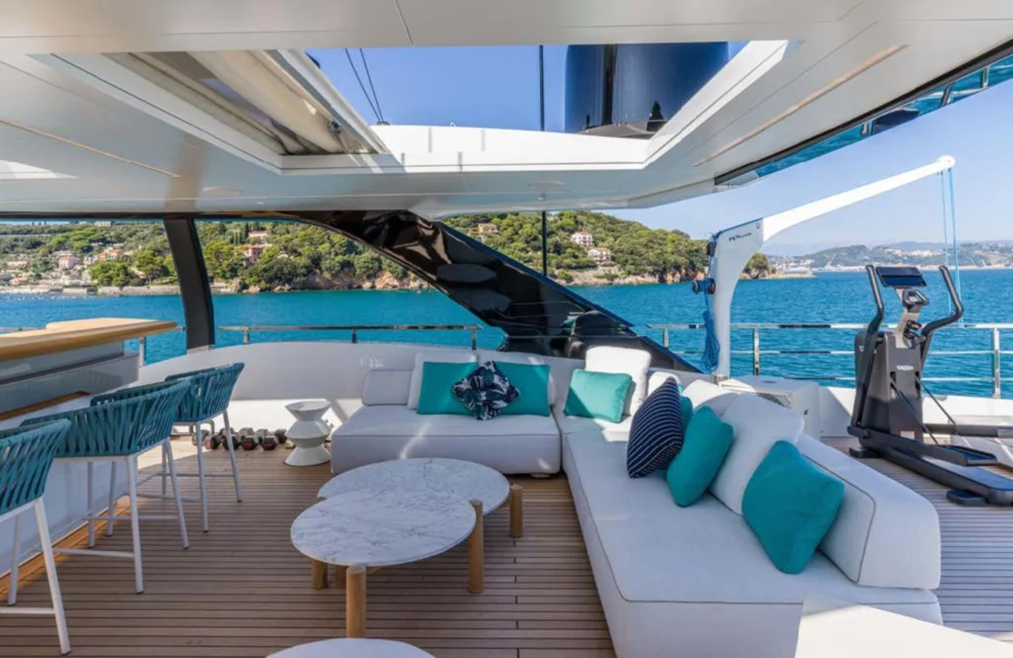 An image of Lee yacht