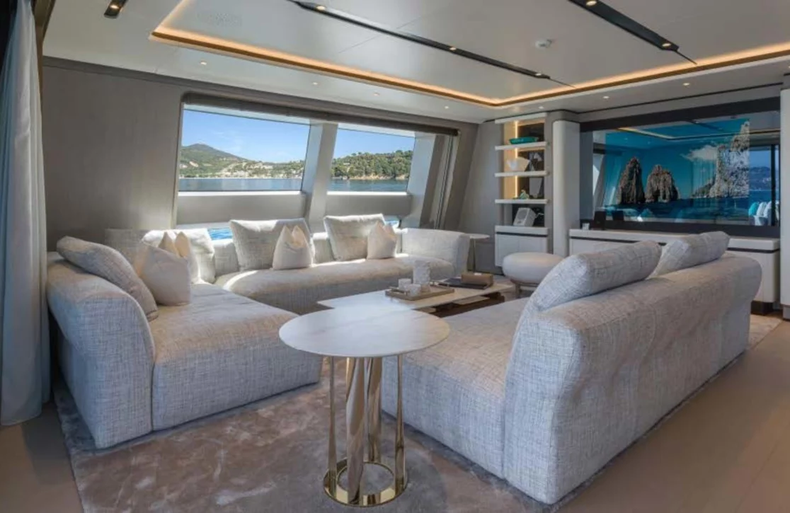 An image of Lee yacht