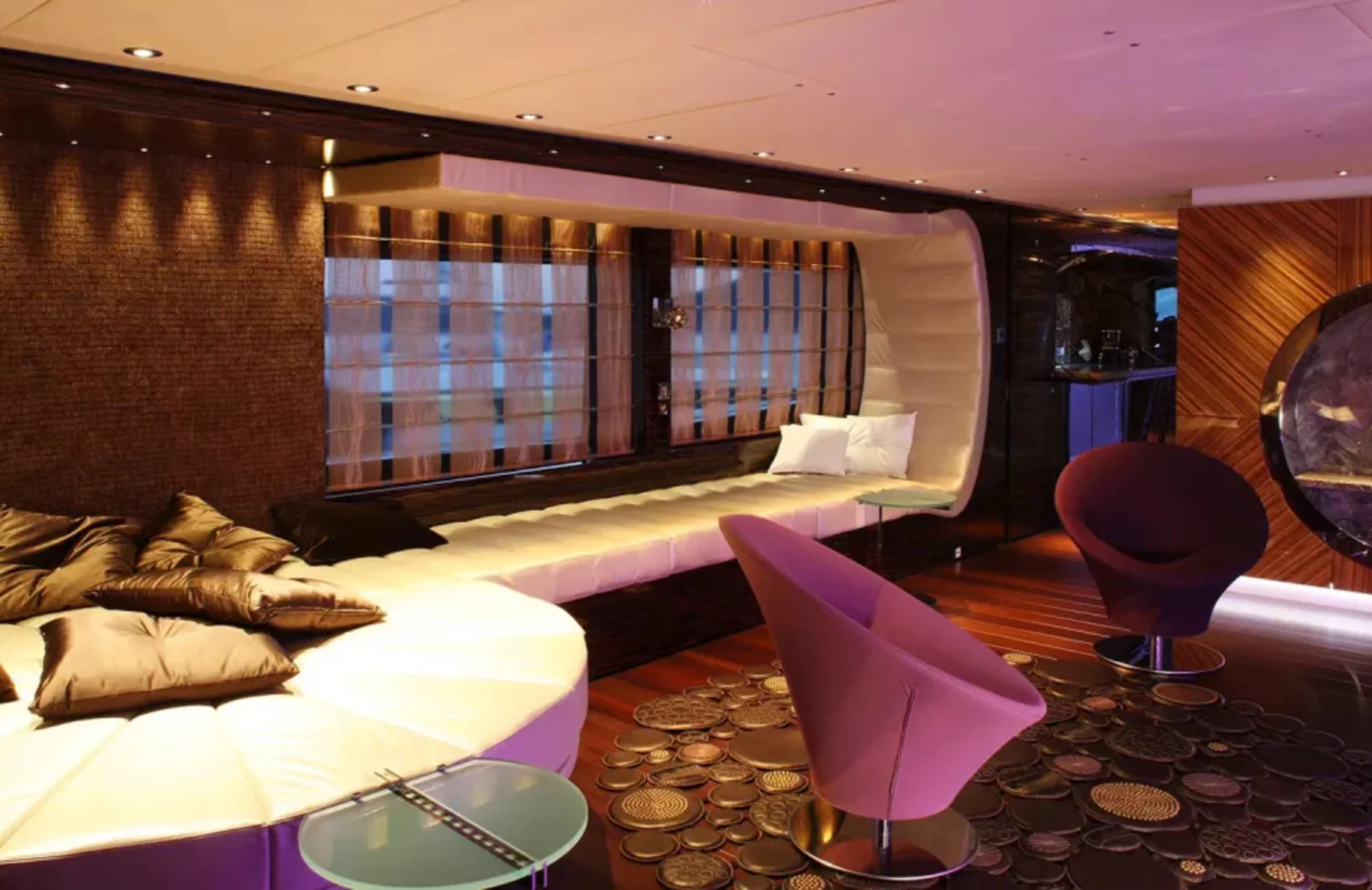 A preview of interior Bar or dance club