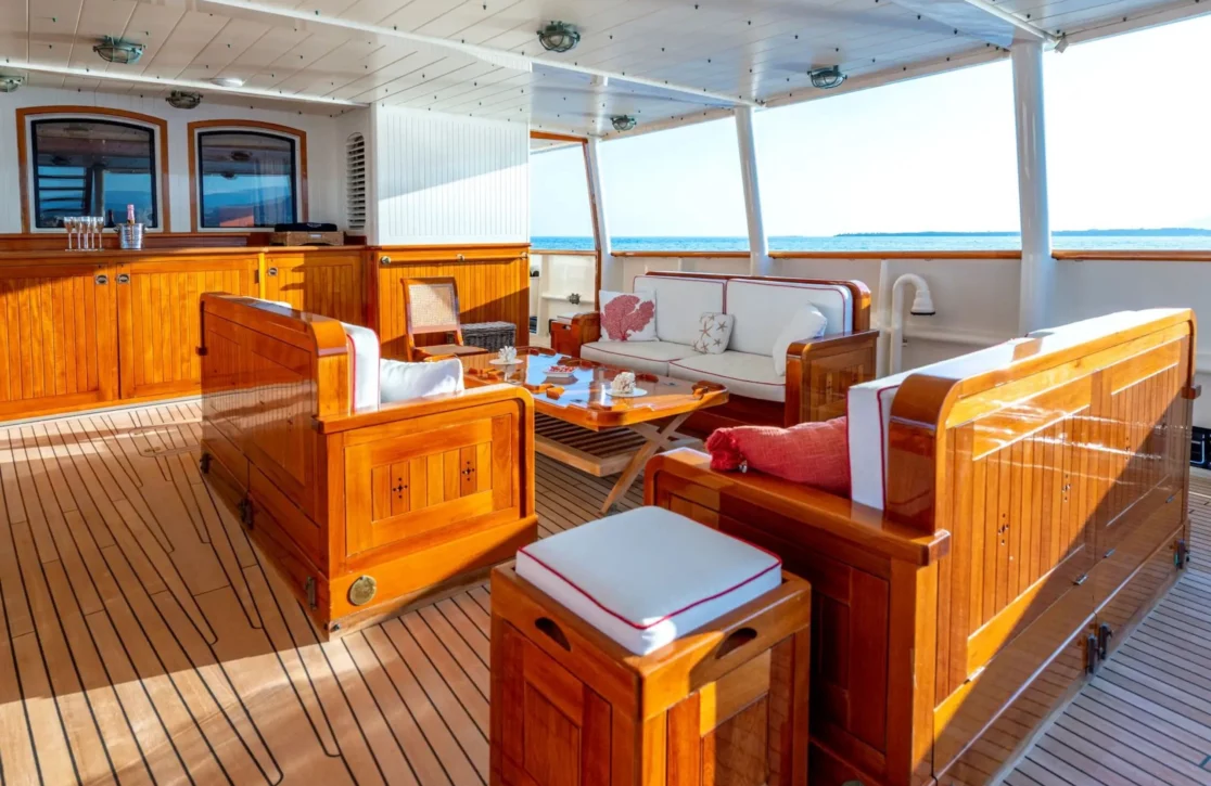 An image of Steel yacht