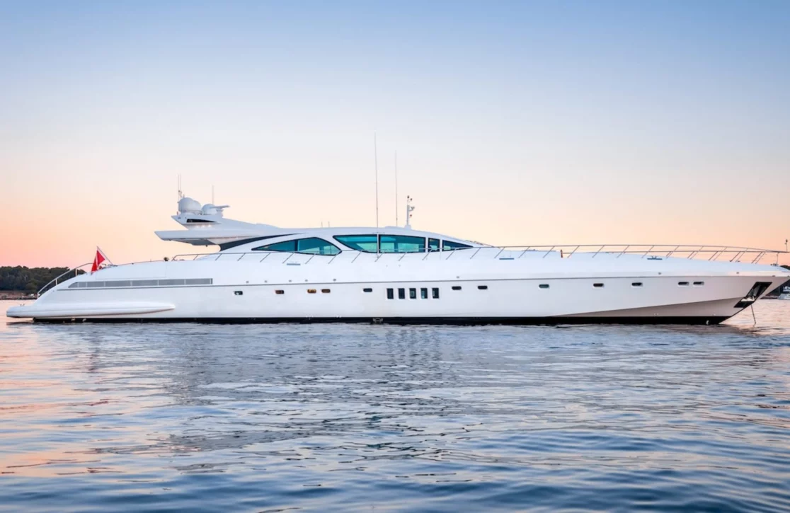 An image of Beachouse yacht