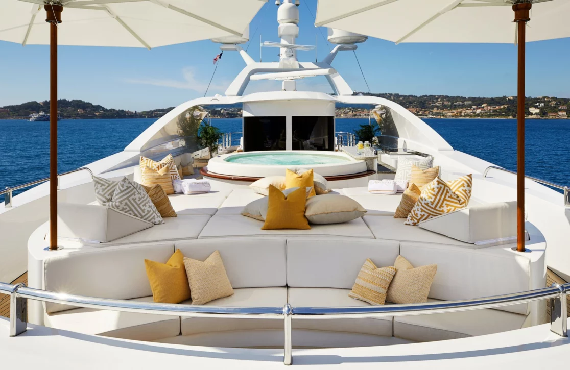 An image of La Blanca yacht