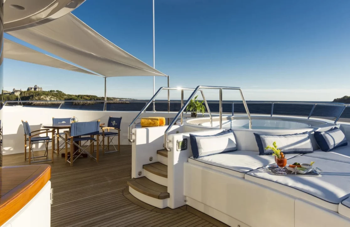 An image of Blue Moon yacht