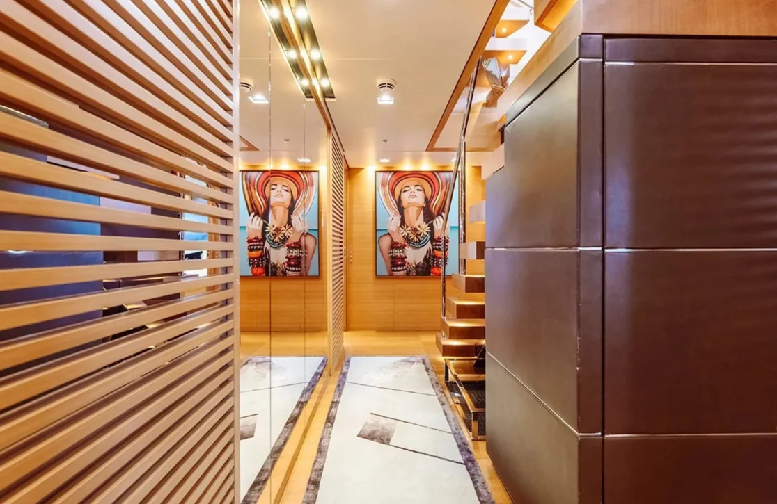 An image of Away yacht