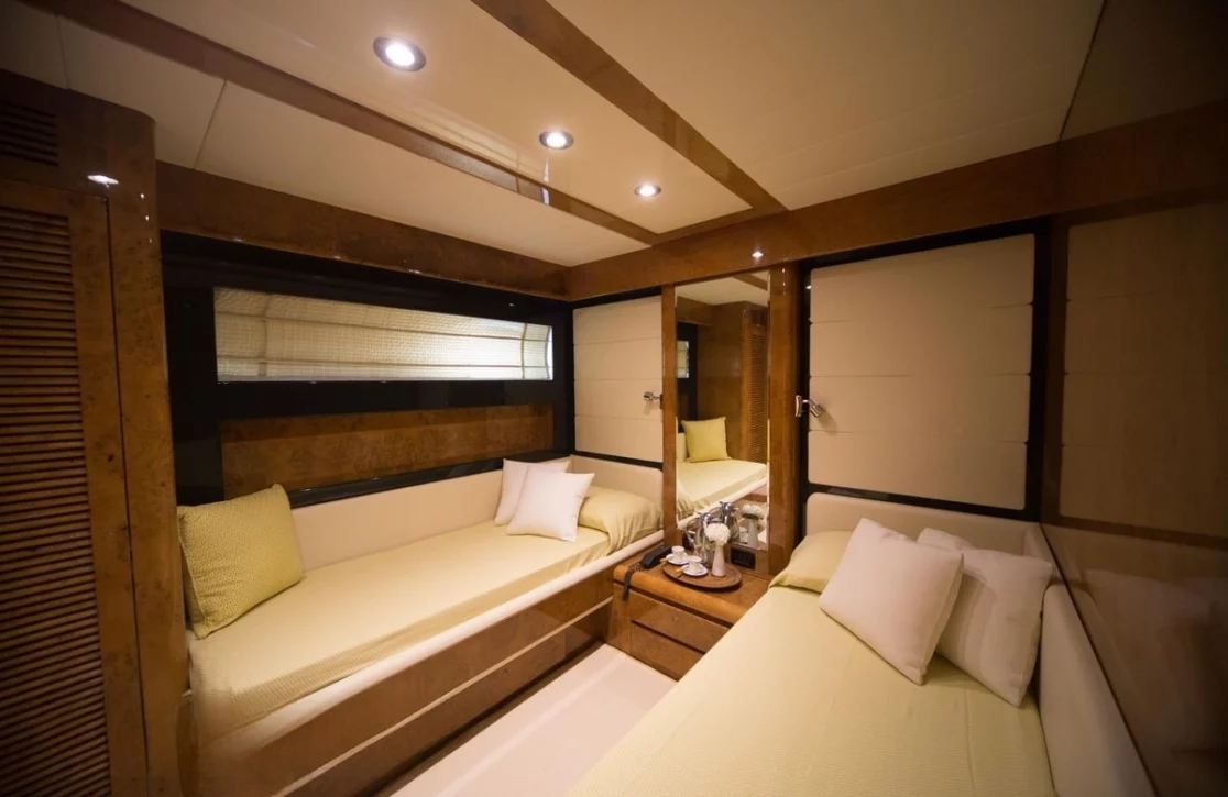 An image of Zia Canaia yacht