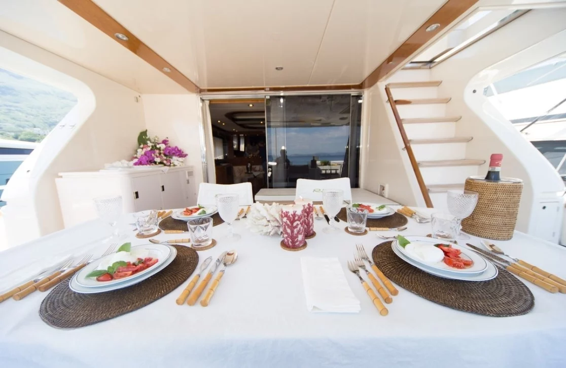 An image of Zia Canaia yacht