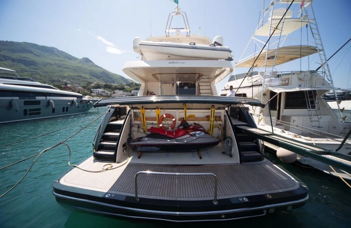 An image of Zia Canaia yacht