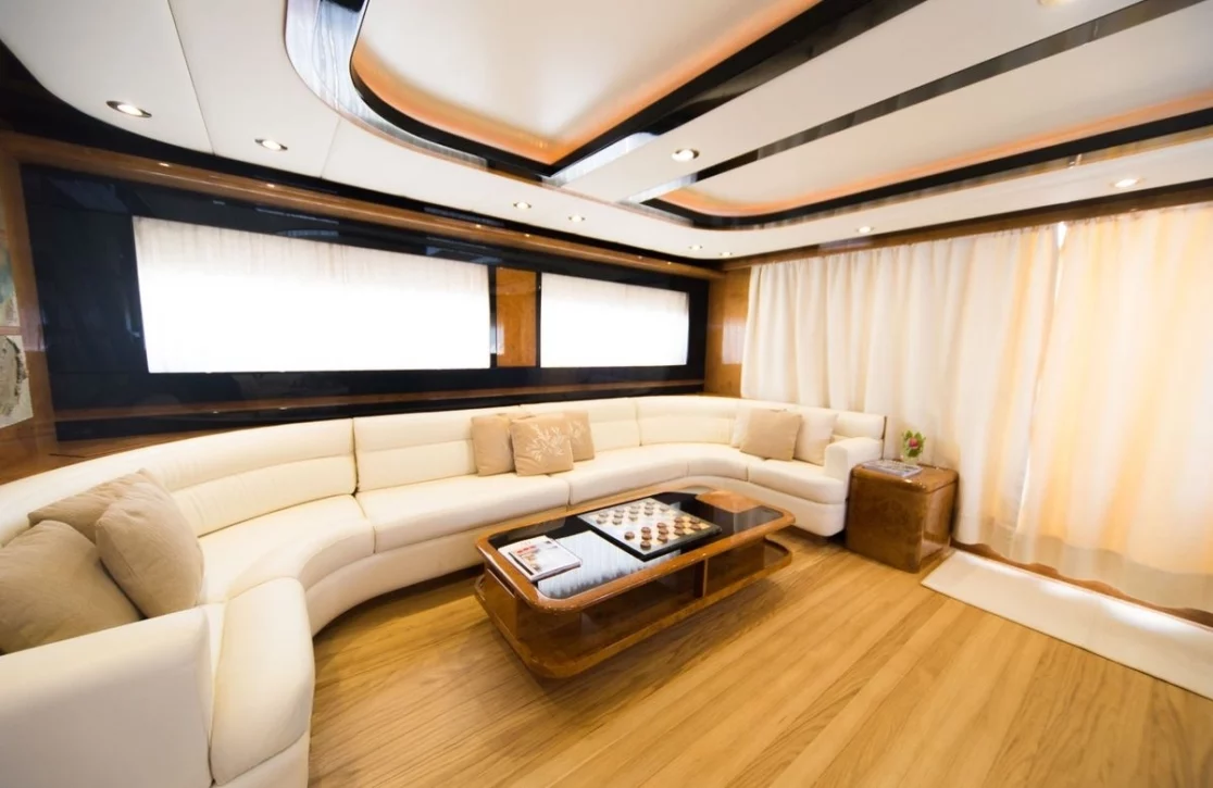 An image of Zia Canaia yacht