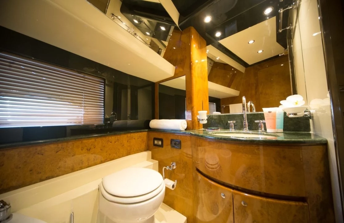 An image of Zia Canaia yacht