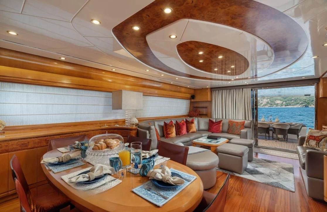 An image of Zihuatanejo yacht