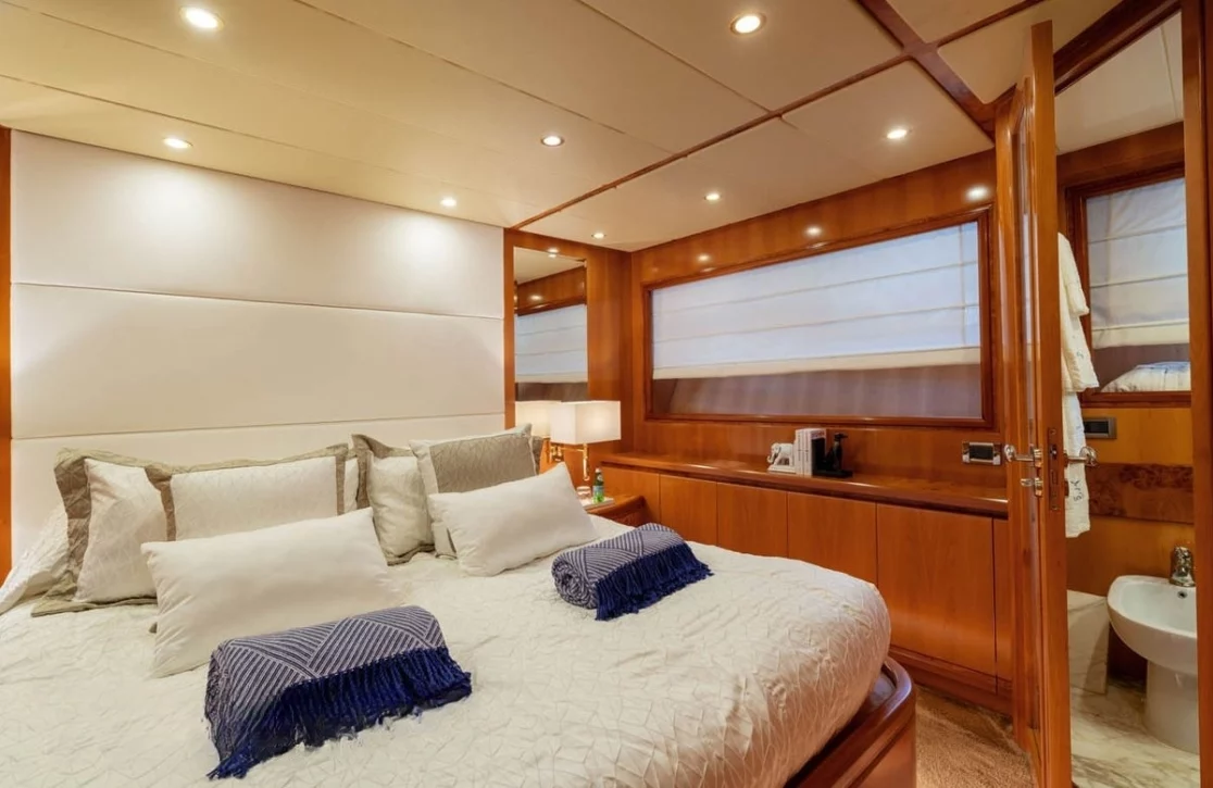 An image of Zihuatanejo yacht