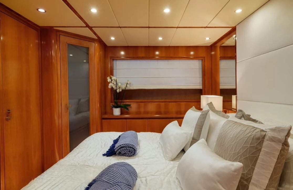 An image of Zihuatanejo yacht