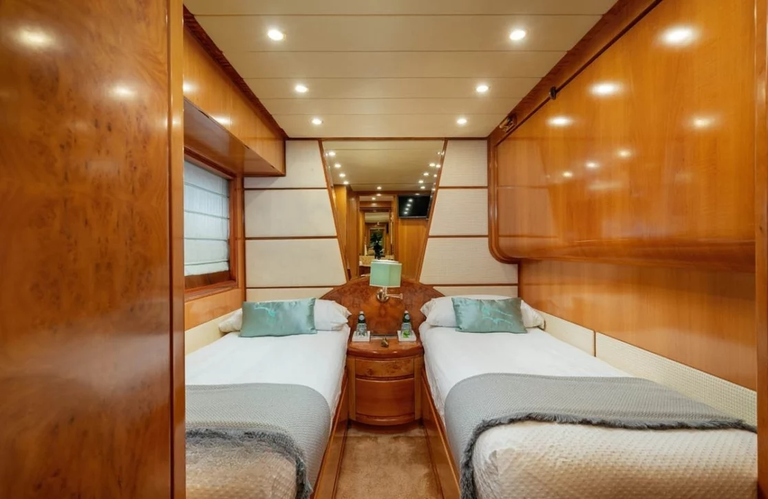 An image of Zihuatanejo yacht