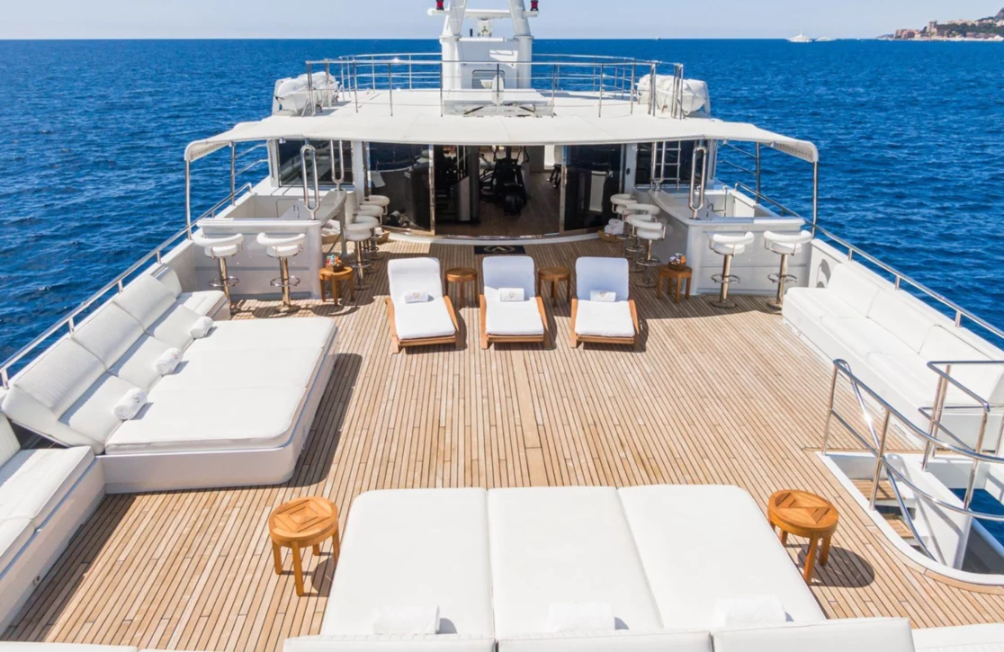 An image of Apogee yacht