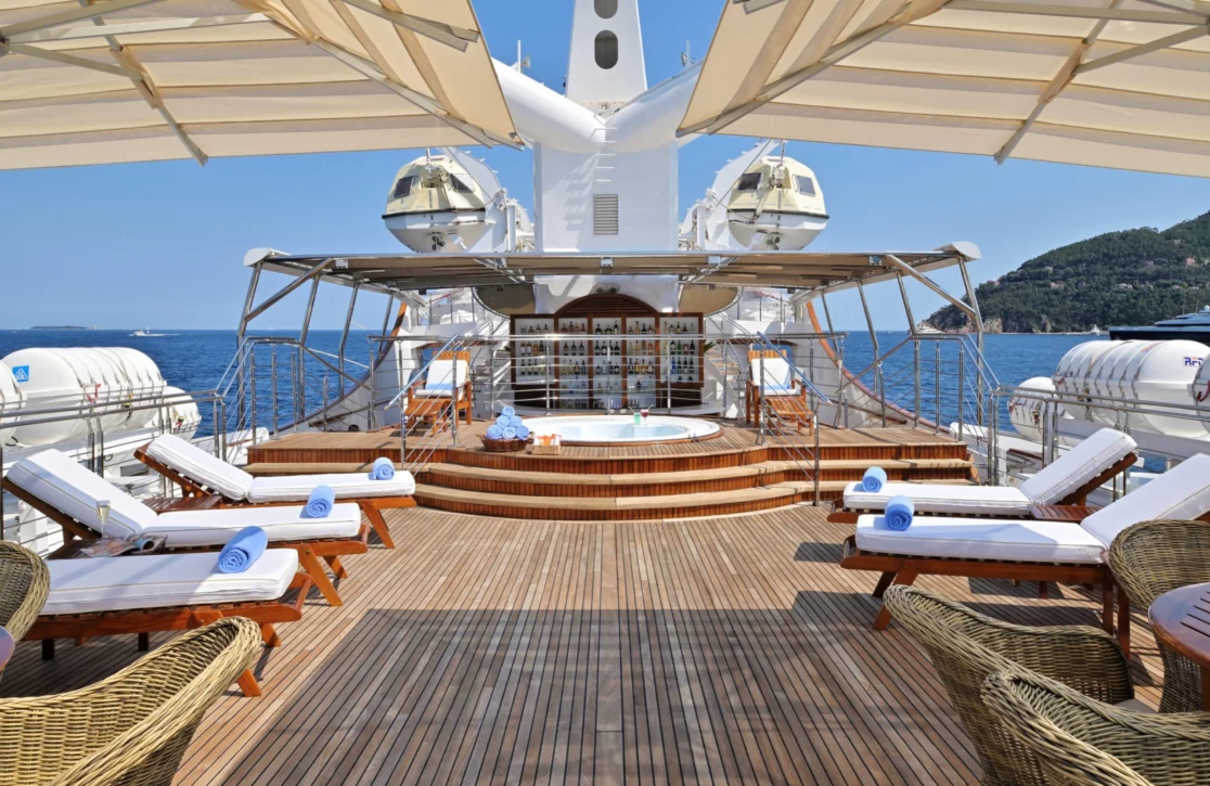 An image of Christina O yacht