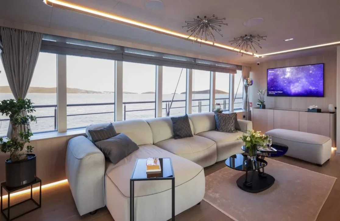An image of Adri yacht