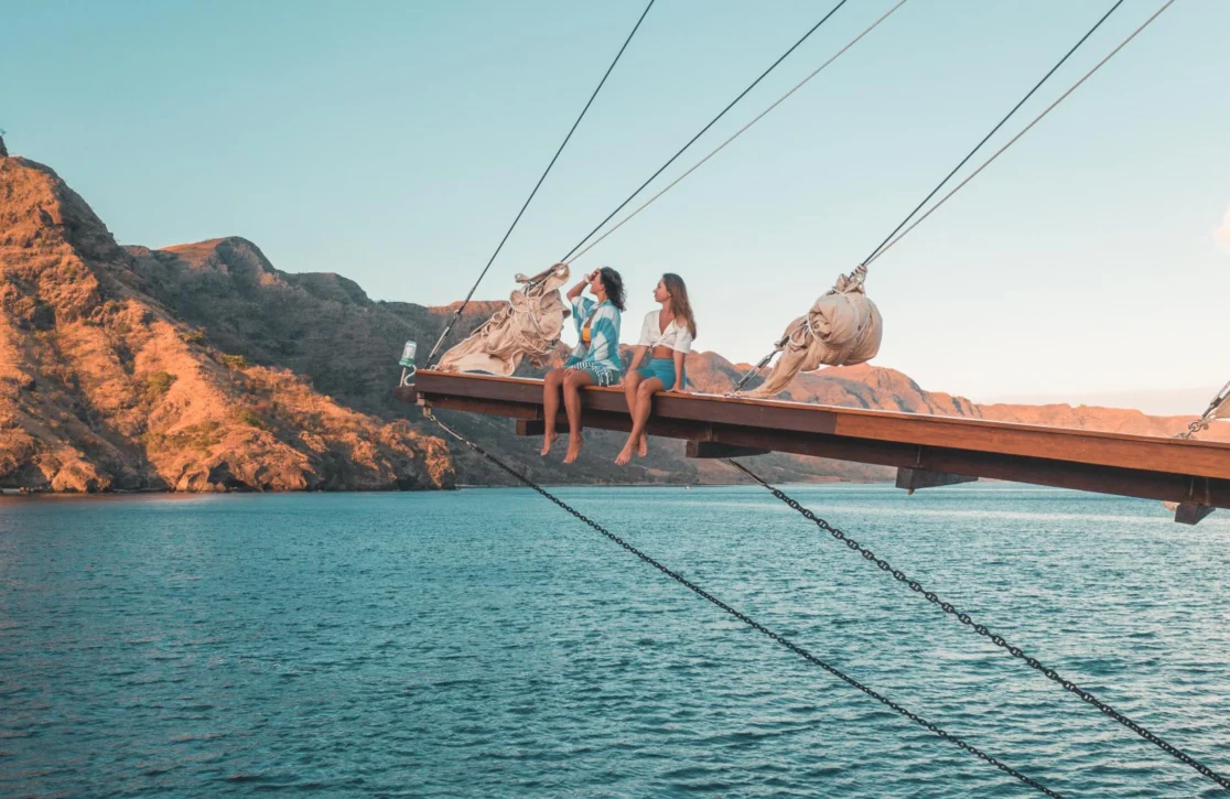 An image of The Maj Oceanic yacht