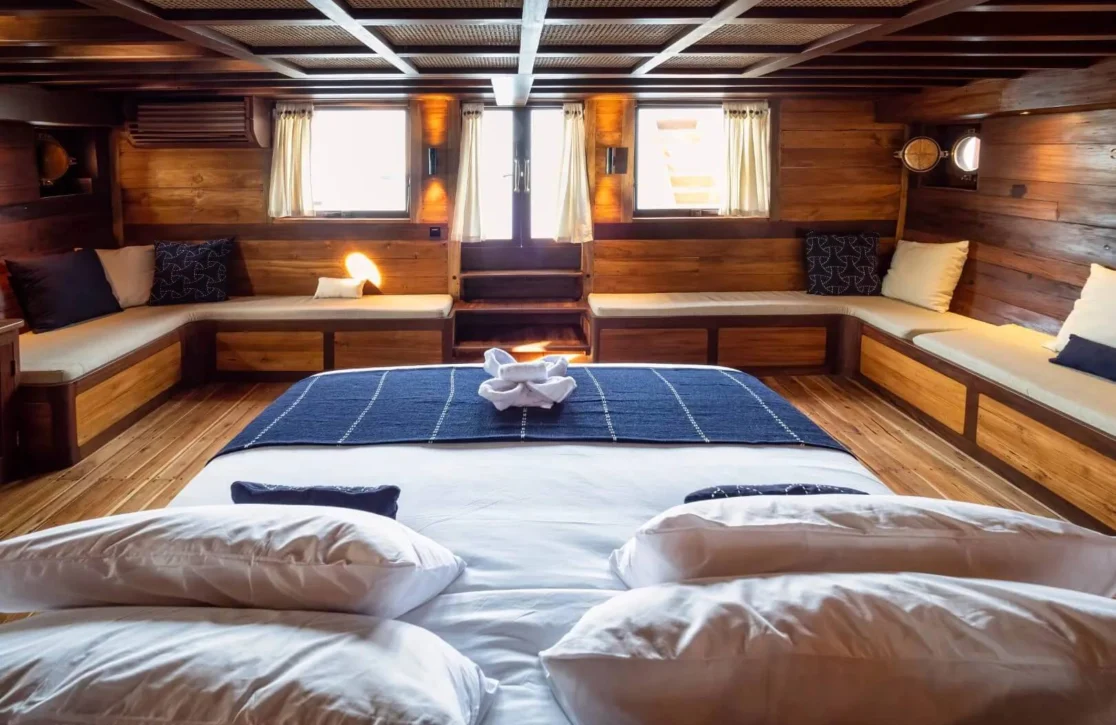 An image of Majik yacht
