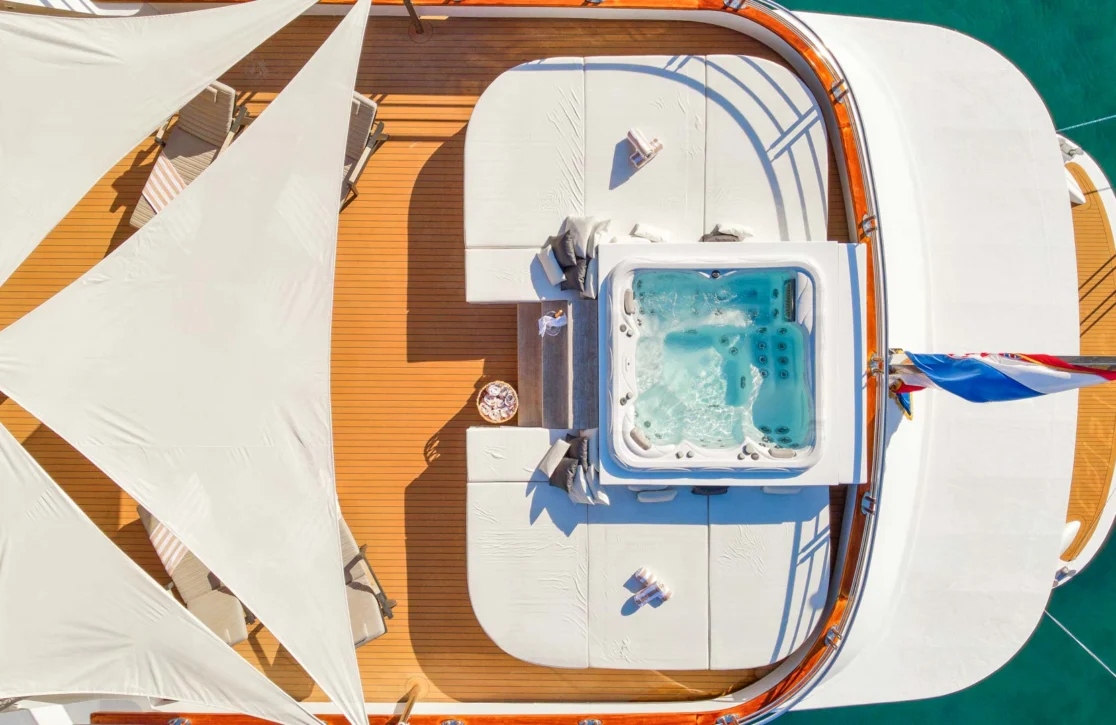 An image of Cristal yacht