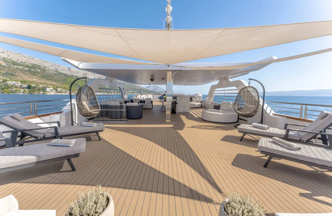 An image of Cristal yacht