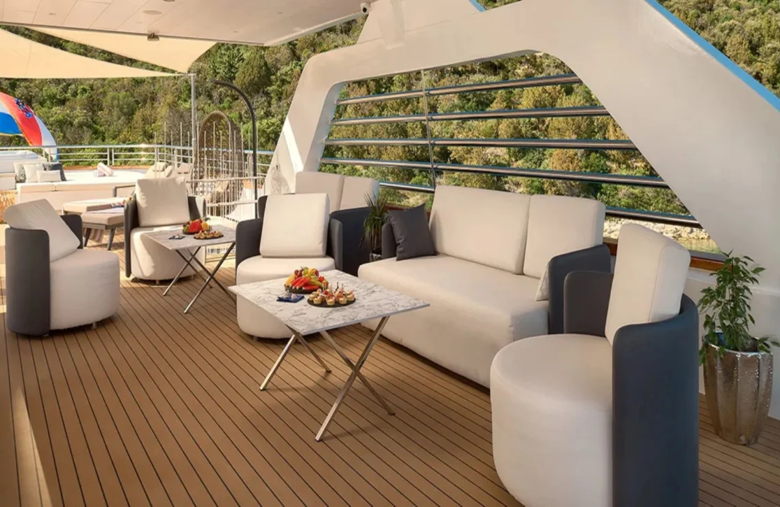 An image of Cristal yacht