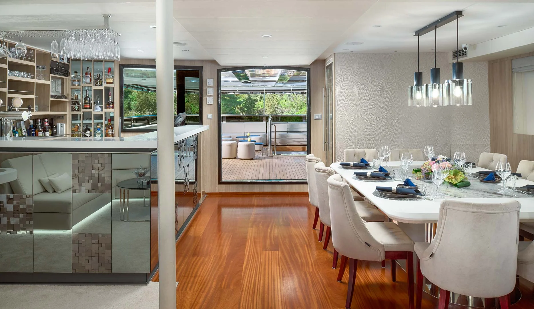 A preview of interior Dining